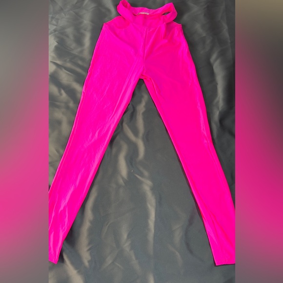 Vibrant Pink Leggings - Picture 3 of 4